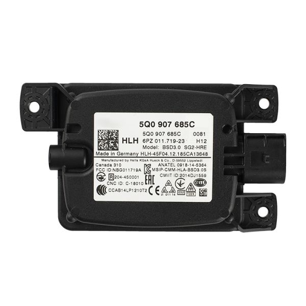 Radar, control de ángulo muerto  Seat Arona, Ateca, Skoda Karoq, Kodiaq I, Octavia III, Superb III, VW Golf VII, Crafter II